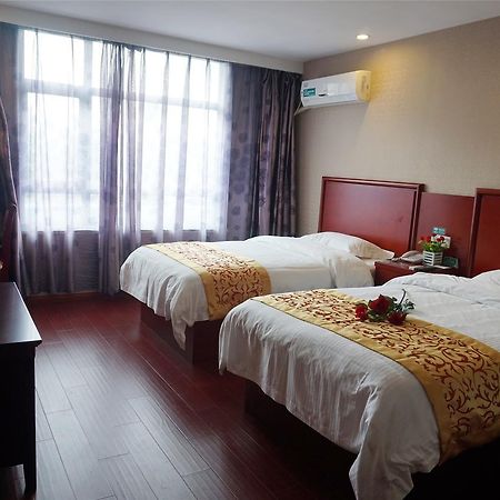 Greentree Inn Jiangsu Zhenjiang Danyang East Gate Danjin Road Zhenxing Road Business Hotel Ngoại thất bức ảnh